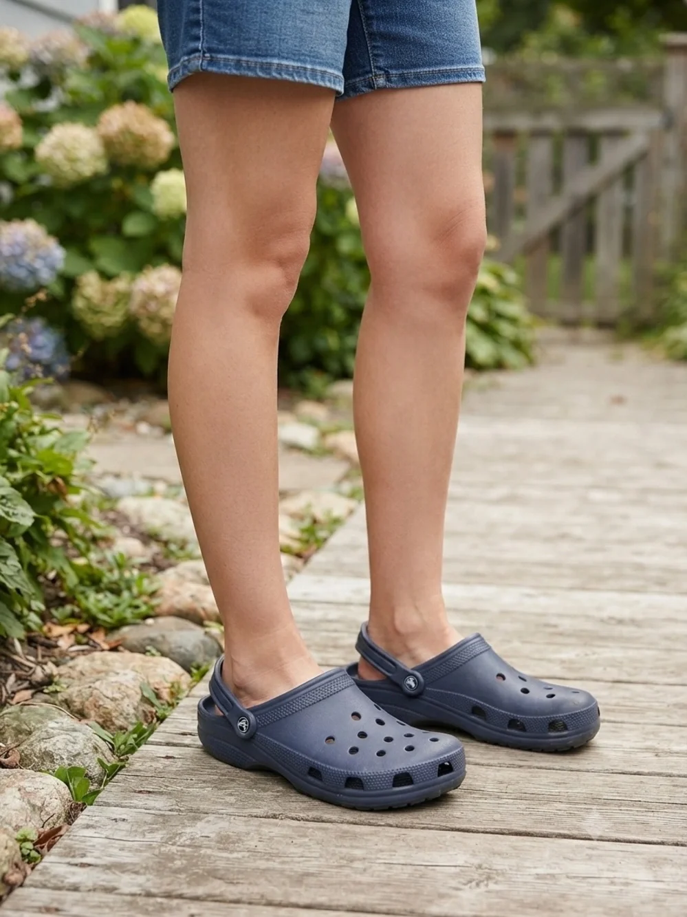 CROCS Classic Comfort Slip-On Navy Clogs Mules with Adjustable Heel Strap W11 M9